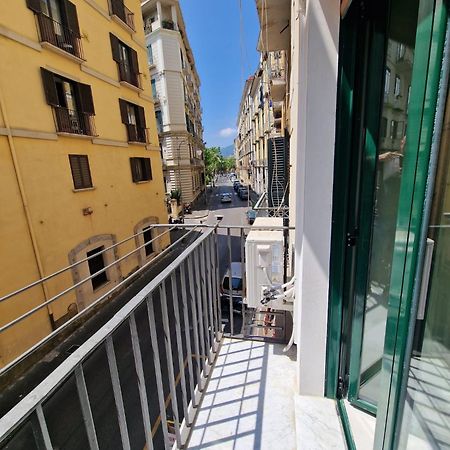 Alessia Holiday House 90Mq Salerno Centro Εξωτερικό φωτογραφία
