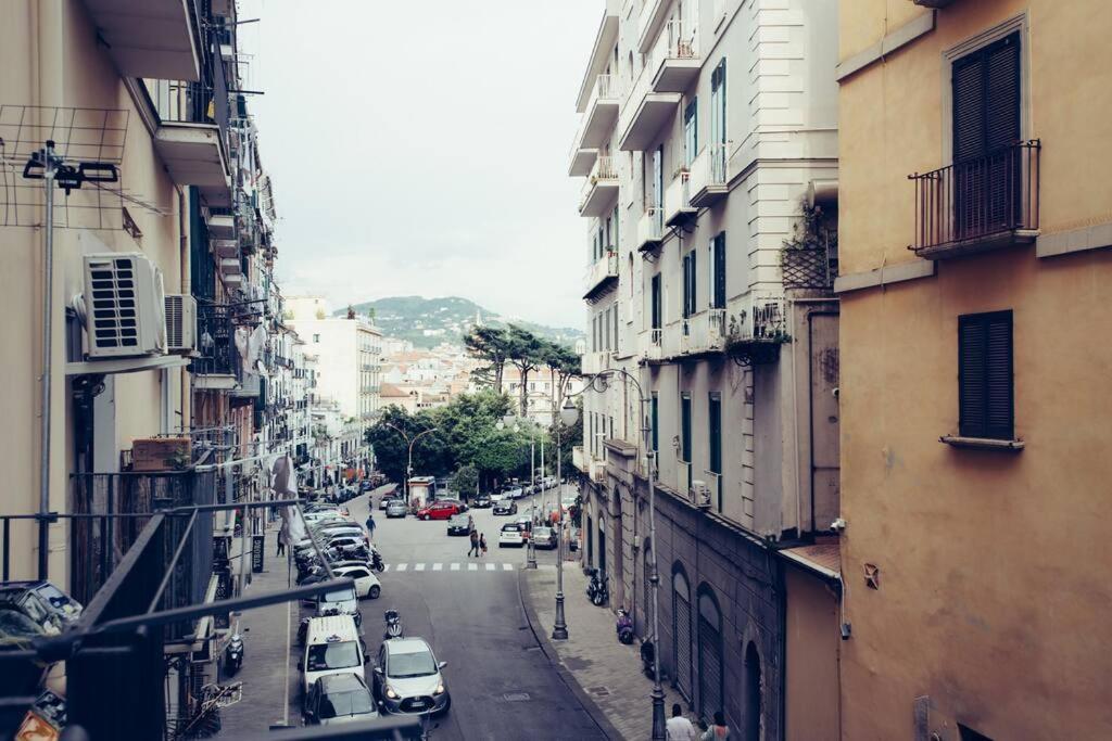 Alessia Holiday House 90Mq Salerno Centro Εξωτερικό φωτογραφία